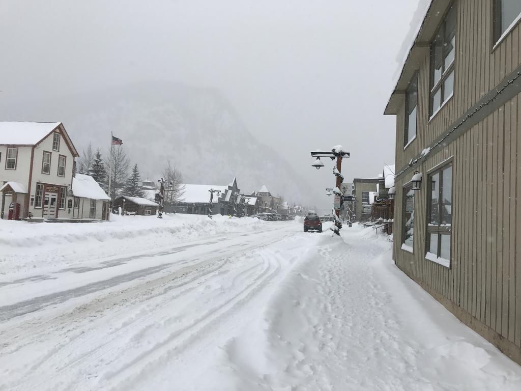 Snowshoe Motel Frisco Buitenkant foto